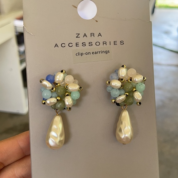 Zara | clip on earrings - Picture 5 of 5